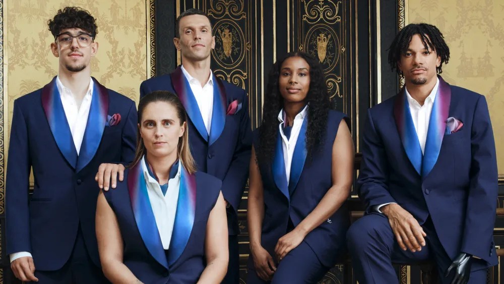 Uniforme olímpicos Paris 2024 Francia